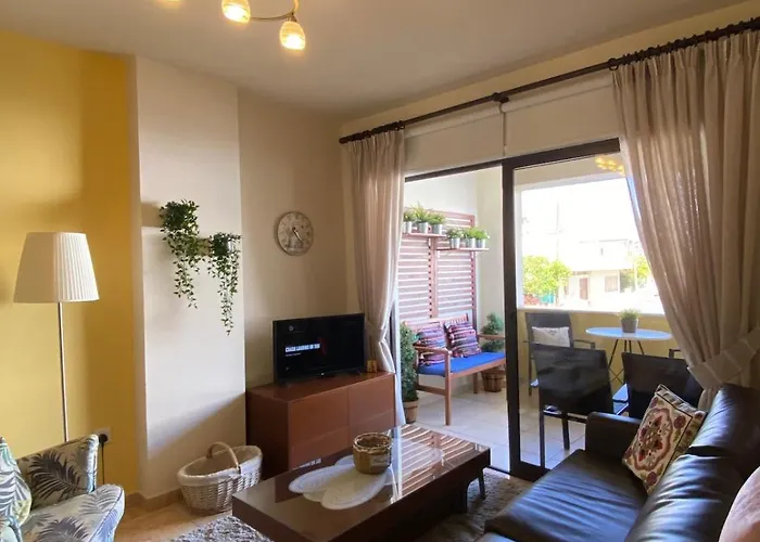 Apartment Kition Cozy